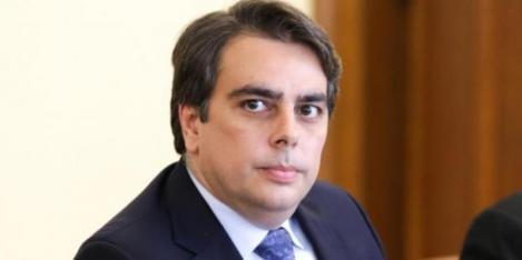 Асен Василев каза какво ни чака с тока и парното от април